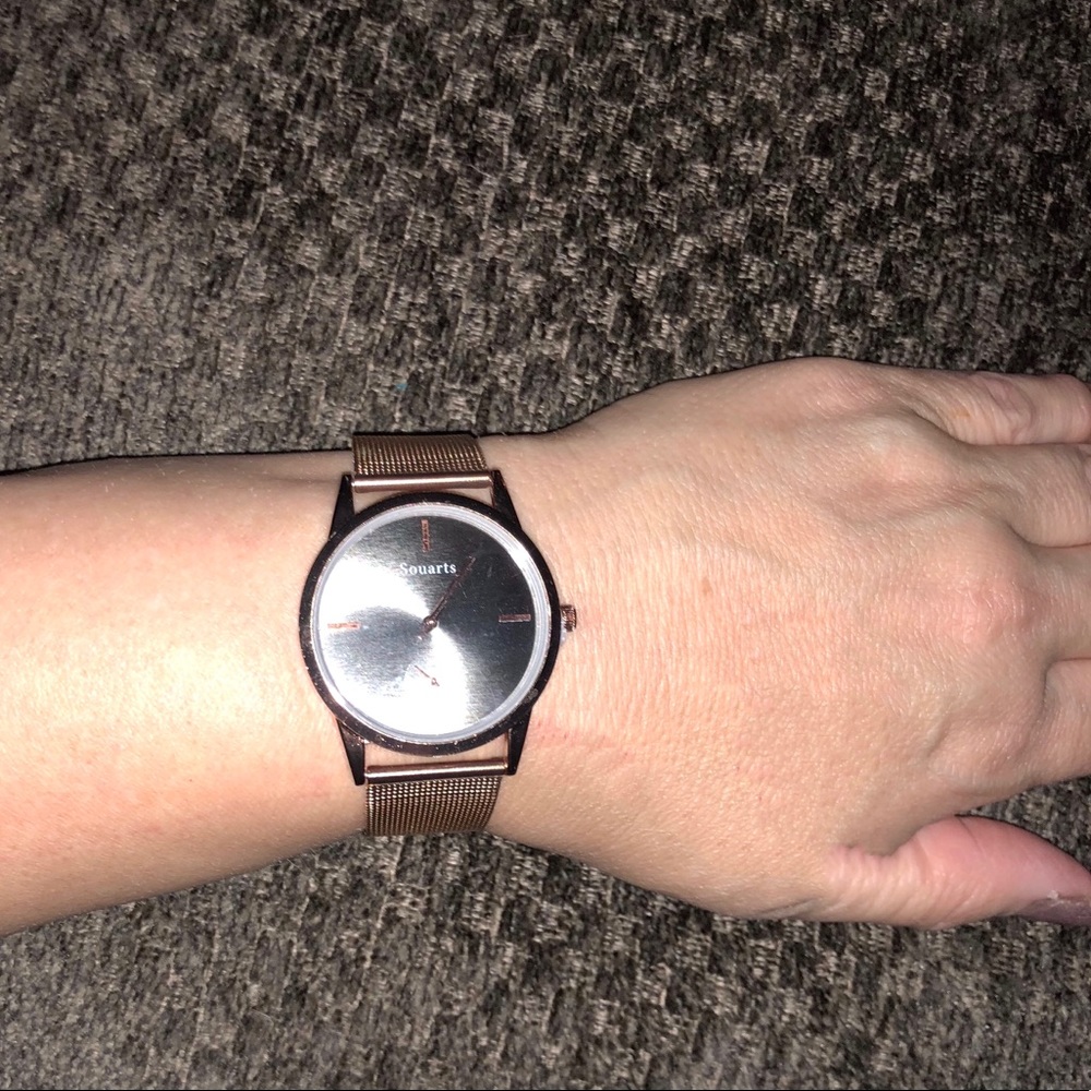 Rose Gold Stainless Steel Black Face Luxury Watch - Picture 8 of 8